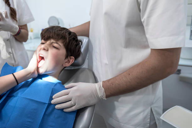 Best Emergency Dental Extractions in West University Place, TX